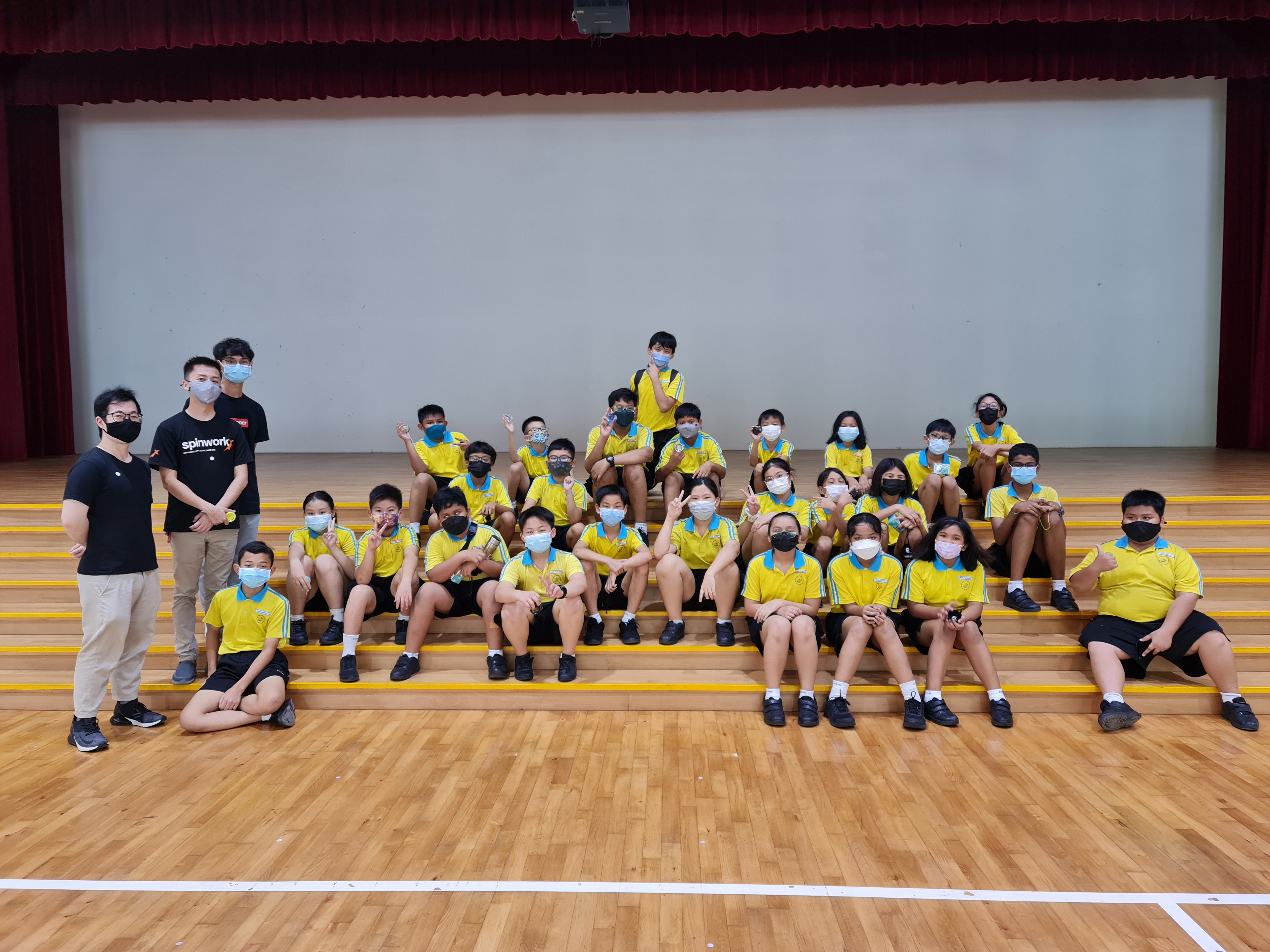 Kids practicing yoyo during enrichment